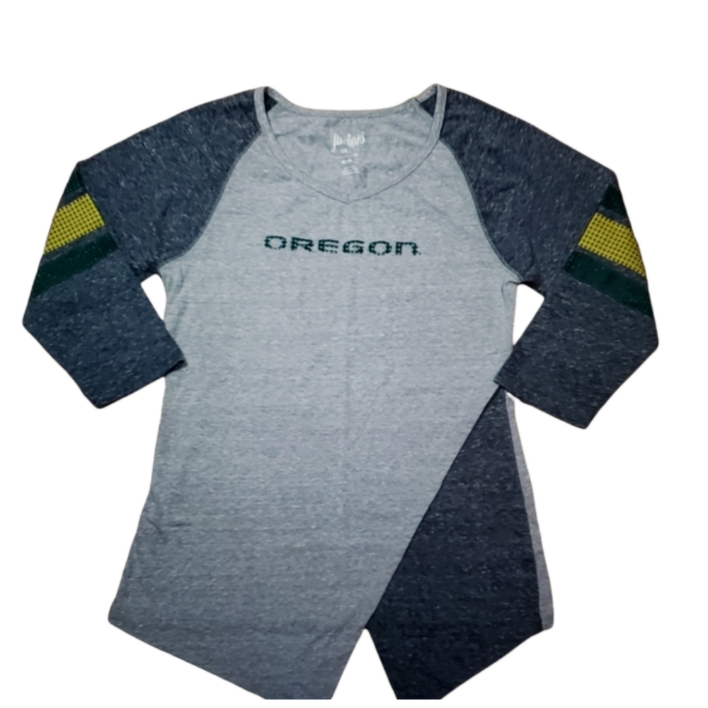 OREGON DUCKS - Green & Grey 3/4 Sleeve Cross Front Split Hem T-Shirt Size Medium